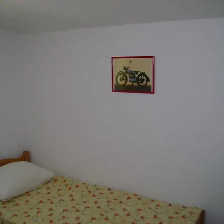 Zagor Apartment Kastela